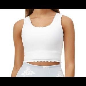 Allfenix scalloped sports bra